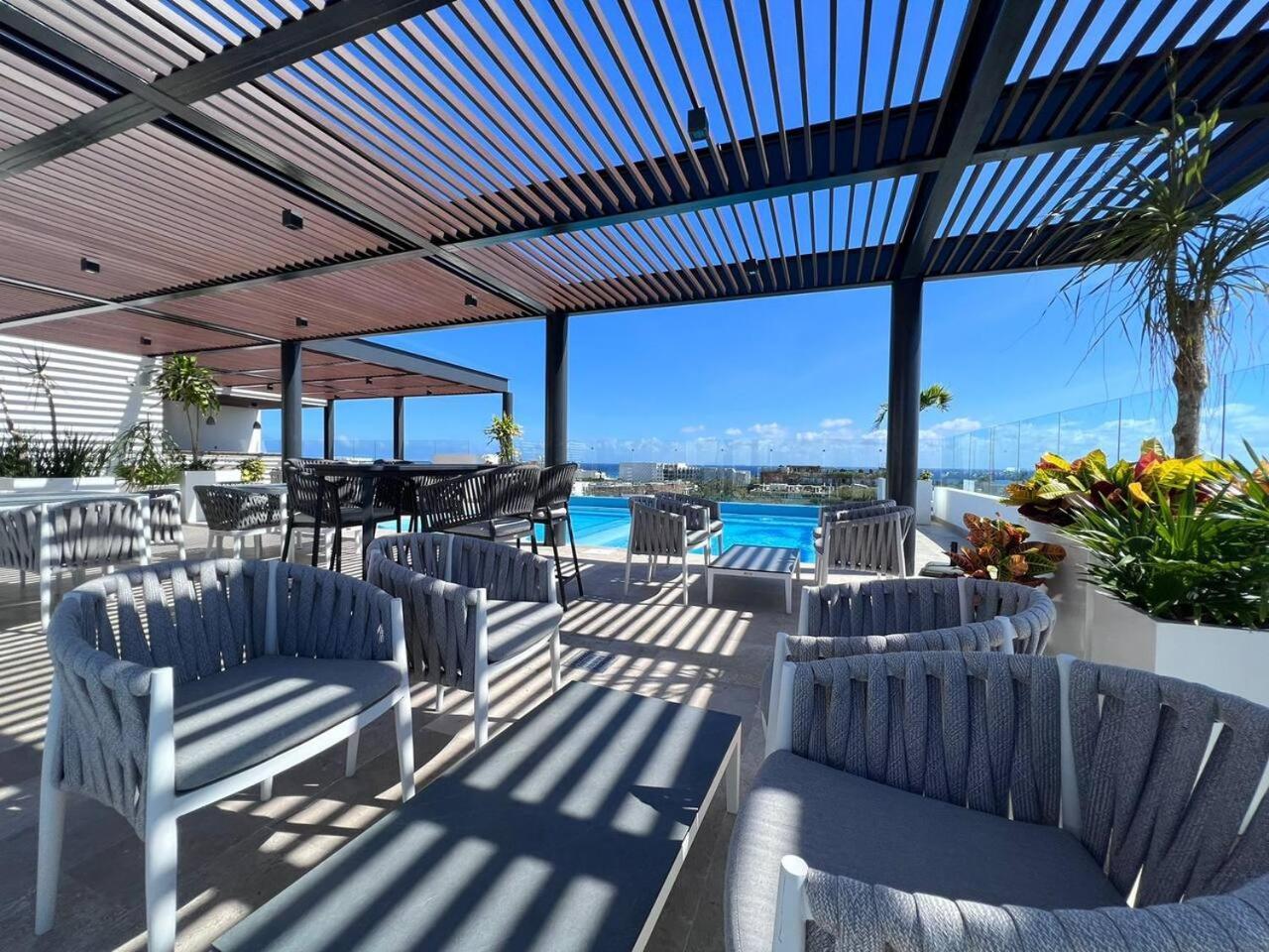 Serenada 2br Exclusive Rooftop Сasa de vacaciones Playa del Carmen
